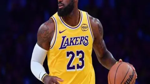 瓦尔迪连场建功克雷莫内塞逆转博洛尼亚，帕耶罗锦上添花，再现激战佳话！